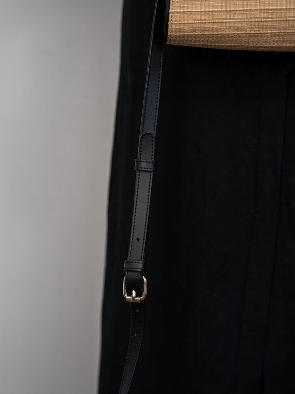 NWT A.P.C HALF-MOON RAFFIA LEATHER SHOULDER BAG - Picture 2 of 5